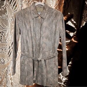 Brandon Thomas Leather Snakeskin Belted 
Jacket Women's Size Medium